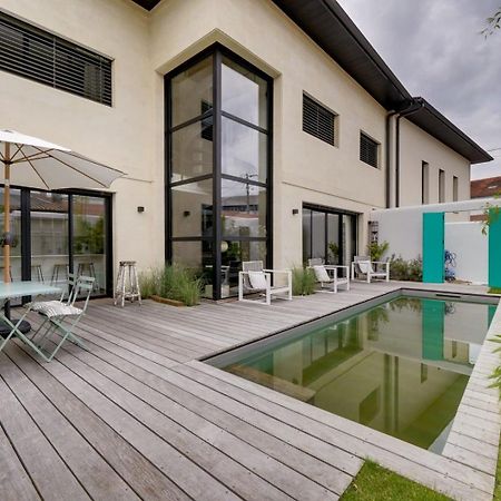 Spacious Bordeaux Family Home With Swimming Pool Bagian luar foto